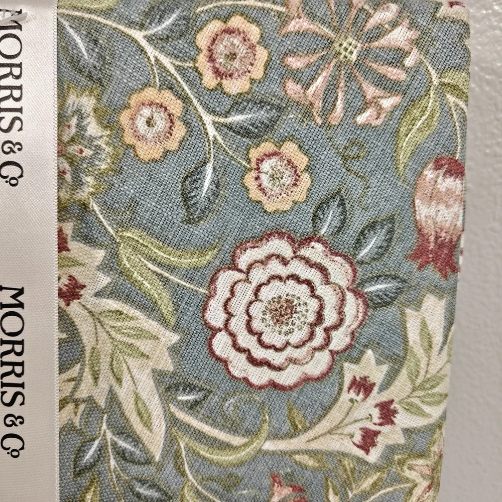 Morris & Co Wilhelmina Tablecloth 70